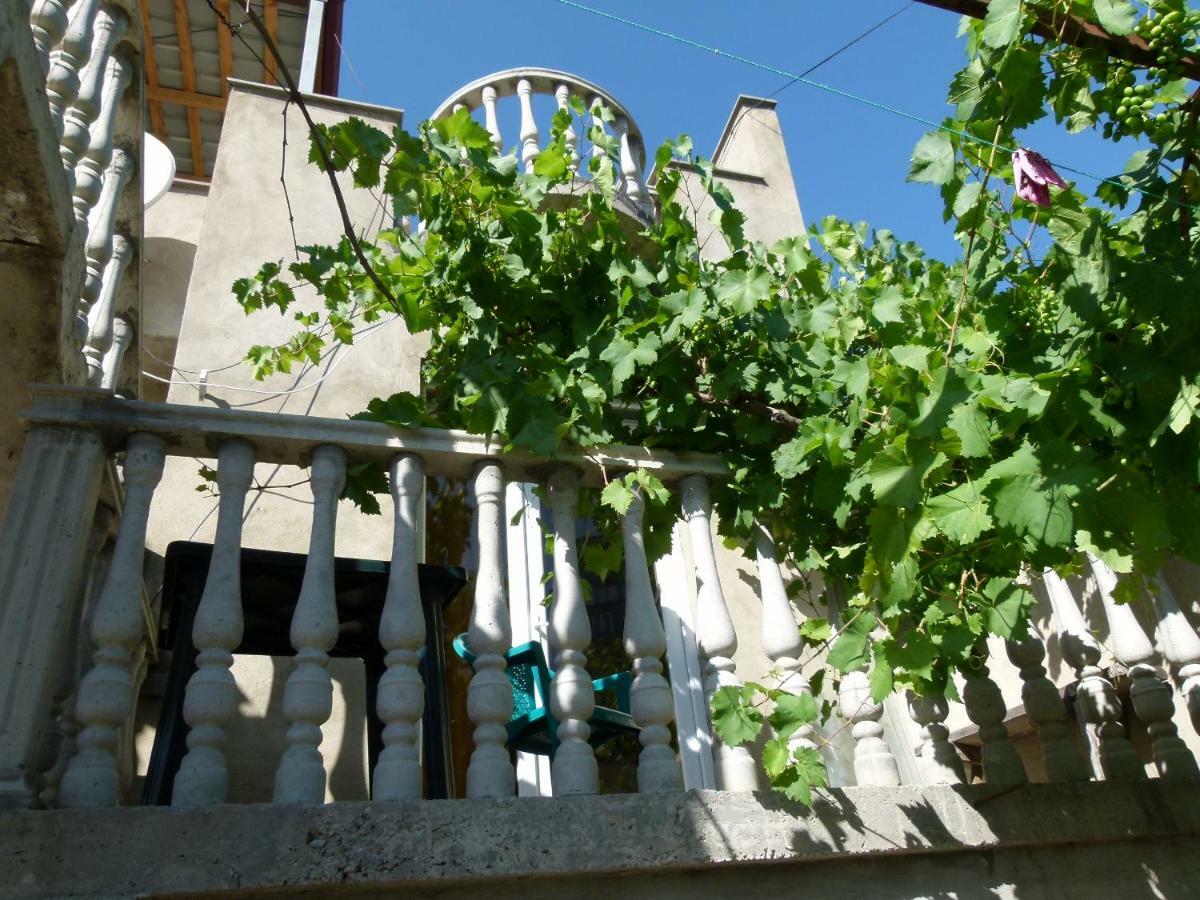 Why Me Eco-Friendly Rooms Tbilisi Ngoại thất bức ảnh